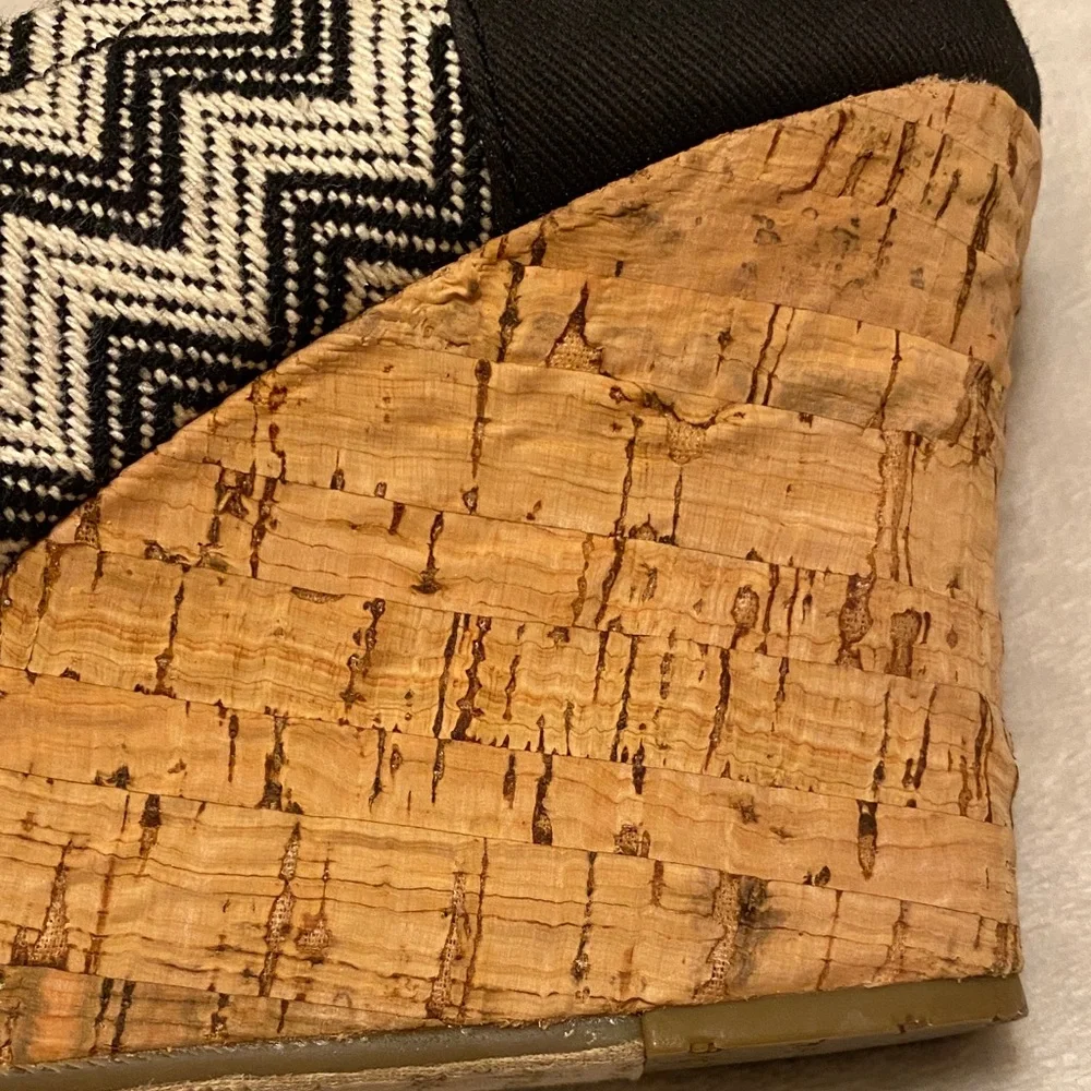 TOMS Black and White Zigzag Cork Wedges